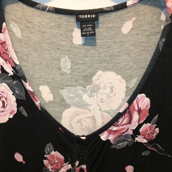 Torrid Button Down Floral Babydoll - Picture 2 of 3